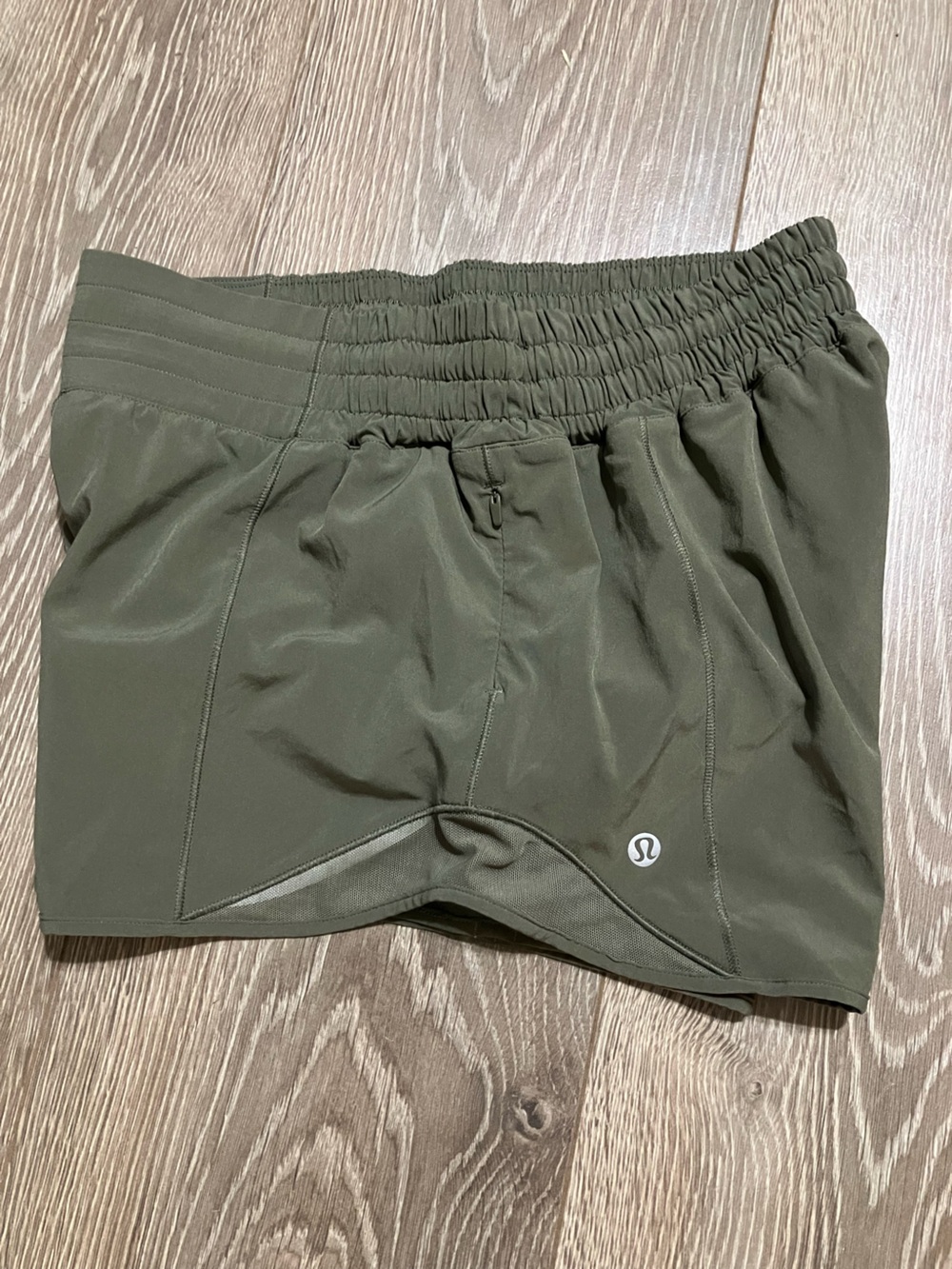lululemon athletica Hotty Hot Olive Green Athletic Running Shorts, SZ 6
